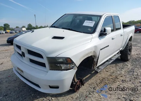 2011 Ram Ram 1500 Sport из США, поврежденный, VIN 1D7RV1GT6BS599515